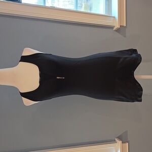 Lina Hess Women's Black Flair Long Tank Size S